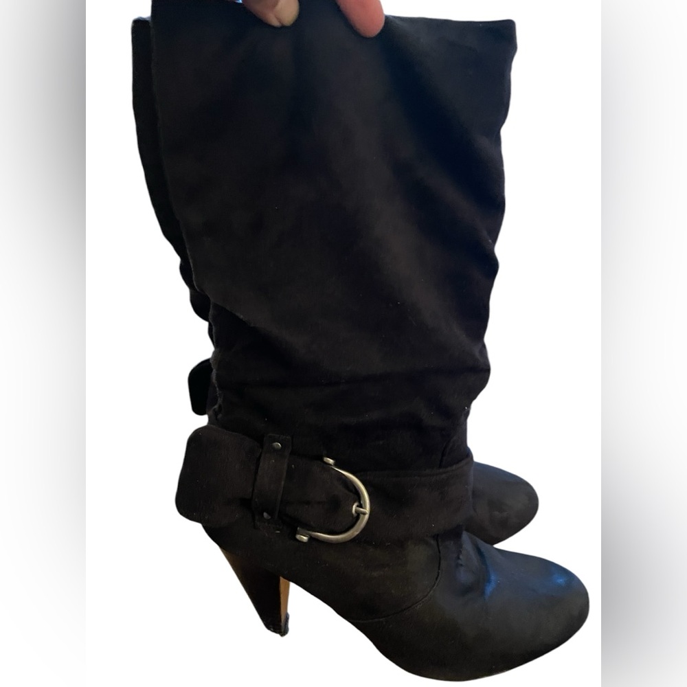 EUC Heeled suede boots with buckle accent on sides one heel worn down easy fix.